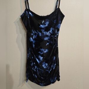 Winsor Floral Velvet Mini Dress Sz M NWT
